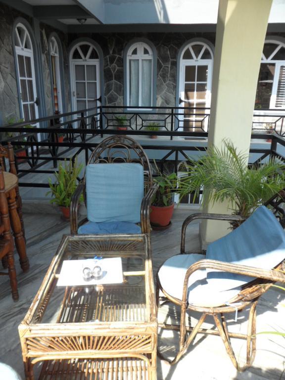 Hotel Nirvana Pokhara Ngoại thất bức ảnh