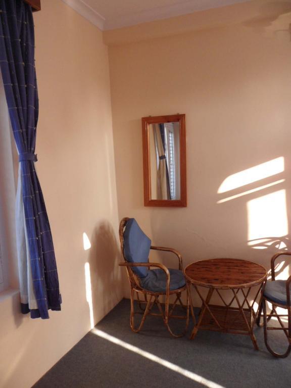 Hotel Nirvana Pokhara Phòng bức ảnh